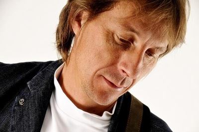 Matthys Roets sing in George