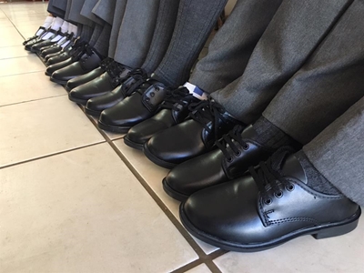 Nuwe skoene vir die nuwe skooljaar