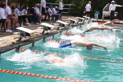 Talle swemmers by Cana-Kampioenskap op Oudtshoorn