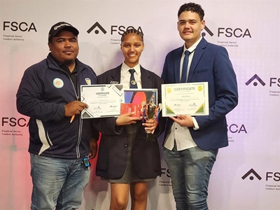 Lakisha van George Hoër blink uit met toespraak oor finansies