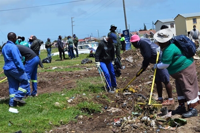 Illegal dumps turned into food gardens