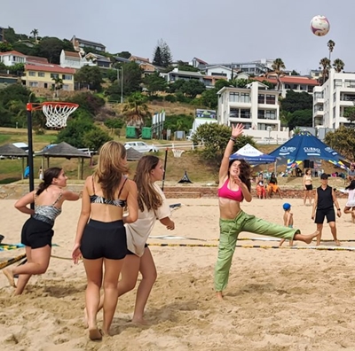 Curro holds beach netball, touch rugby tourney