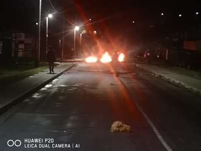 Rosemore residents demand electricity
