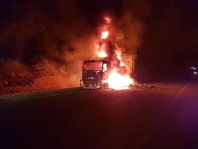 Truck caught fire on N2