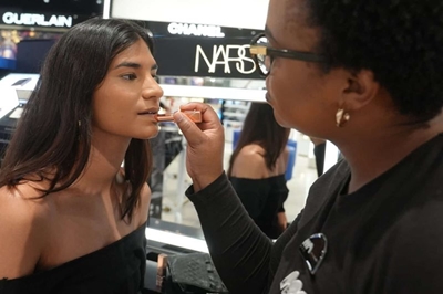 Glow, don’t mask: Expert reveals the natural beauty revolution taking over