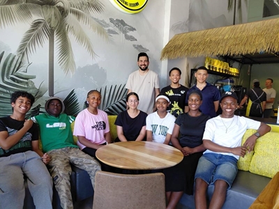 Van Reede se kodering-en-robotikaspan onderweg na Kaapstad