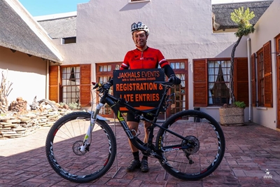 Fietswedren vir Sylvester die leeu