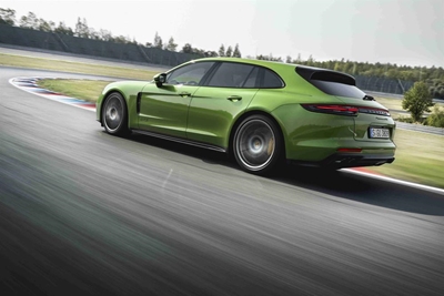 Two athletes join Panamera family
