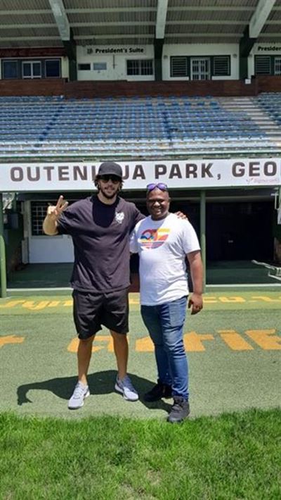 George die speelveld vir topklubrugby die Paasnaweek