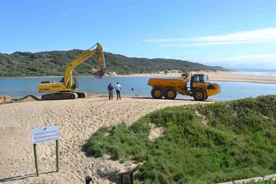 Hartenbos River opened to the sea again