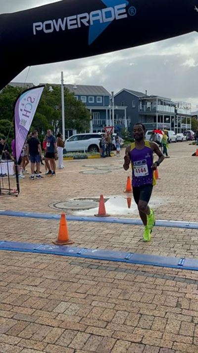 Scenic Knysna Heads Marathon a thrilling show of endurance