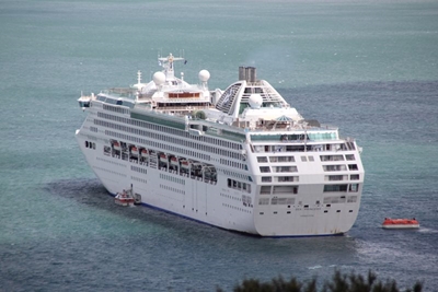 Canadians plead guilty over cocaine bust on Sydney ship