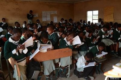 Parents in court: Over 80 pupils in a classroom