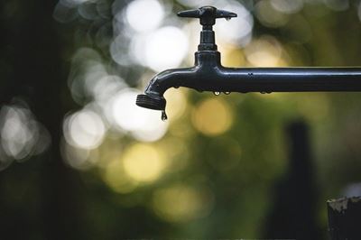 False information regarding tap water