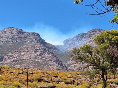 Swartberg wildfire has been contained and extinguished.