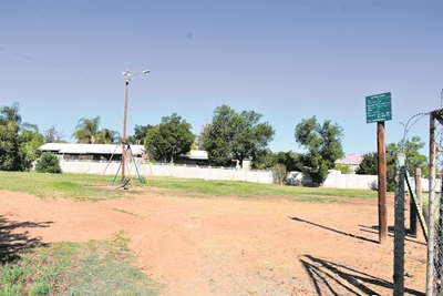 Munisipaliteit wil 54 erwe opveil