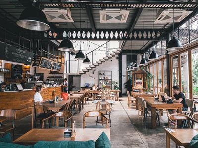 Don’t switch our lights off again, restaurant industry pleads with govt