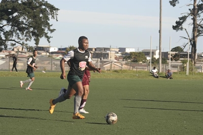 All Stars crack Young Pirates