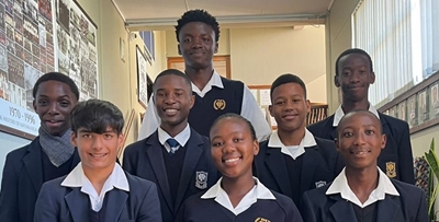 Knysna High hockey players going places