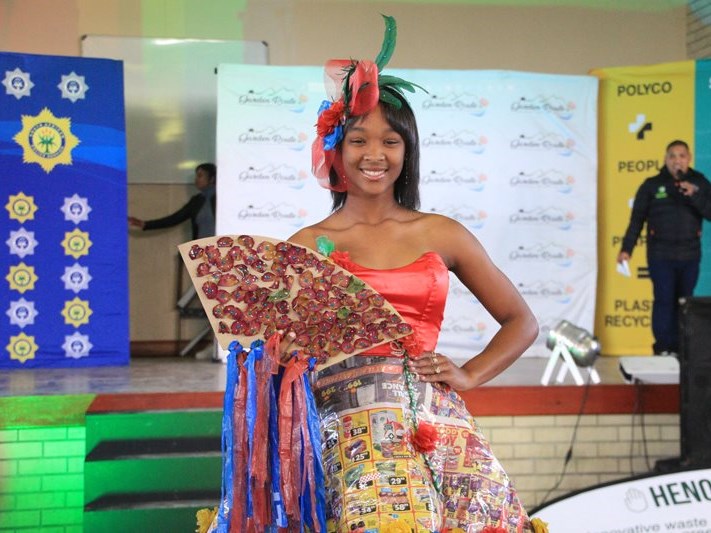 Recyclable fashion turns heads at Tyholora Primary