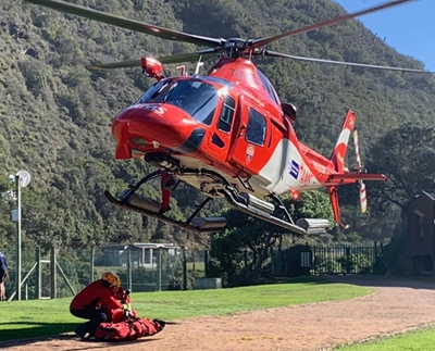 Man survives fall from Vic Bay cliff