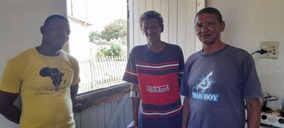 Vier aangehou as gyselaars