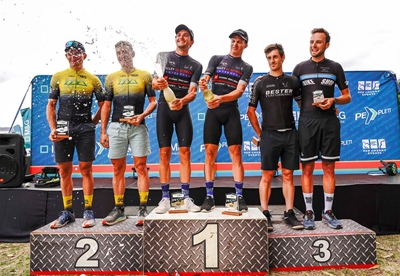 Dramatic comeback by mountain bikers
