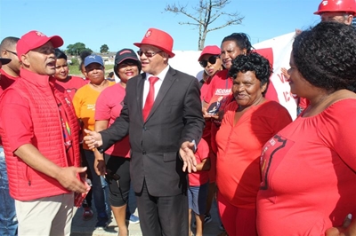 ‘Bid vir ons president’: Icosa