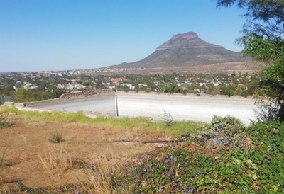 Net 7 uit 365 dae water uit die huis se kraan