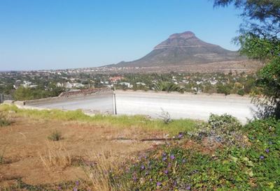 Net 7 uit 365 dae water uit die huis se kraan