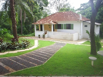 How servitude impacts property values