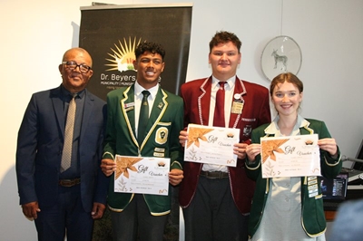Mayor Safers honours top matriculants
