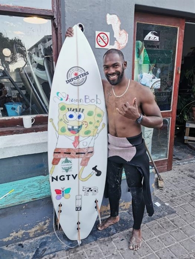 Surfer from Cape Town assists injured youngster
