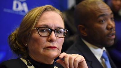 Helen Zille defines ‘black privilege’ as ‘being able to loot a country and get reelected’