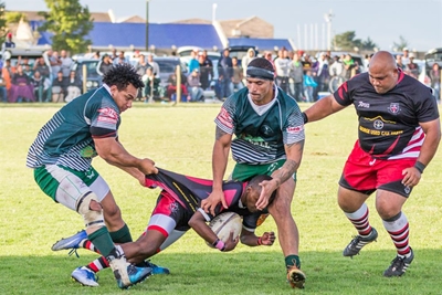 Evergreens slaan kitaar teen Crusaders