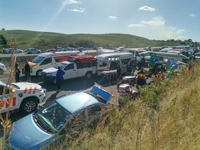 Massive collision: 19 injured in a 13-vehicle accident on N2 in KZN