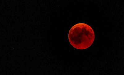 Rare blood moon eclipse visible across South Africa tonight