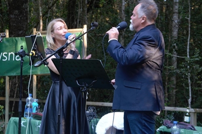 Standing ovations for Serenade In the Forest