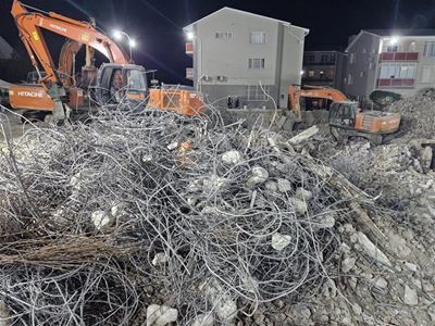 Building collapse: 19 (out of 81) still missing