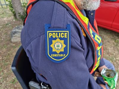 Asla Park residents threatened with pangas in home