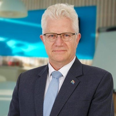 Winde dares Ramaphosa  to help Knysna