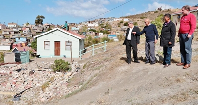 Nuwe huise volg na 'n grondglip