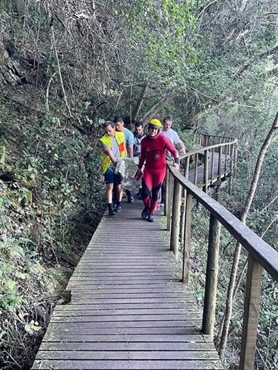 Teamwork saves hiker in Wilderness