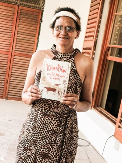 Khoikhoi-taalbyeenkoms in Graaff-Reinet aangebied