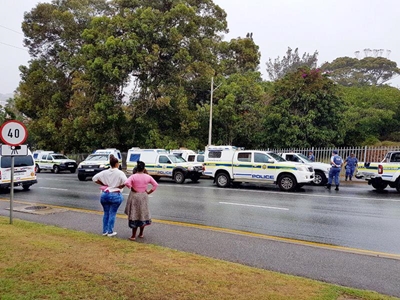 Oudtshoorn-inwoner ernstig aangerand