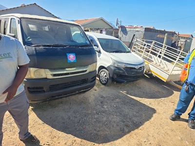 Driver arrested after transporting scholars in trailer