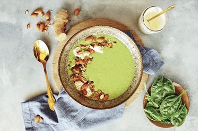 Recipe of the day: Spinach mango smoothie bowl