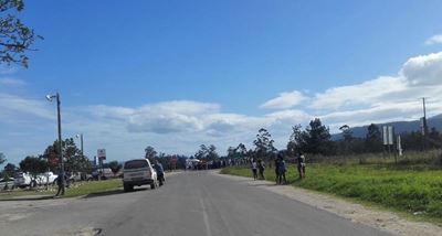Kurland residents unhappy over housing issues