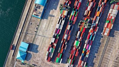 Cargo tracking with GPS trackers: How to keep your shipments safe