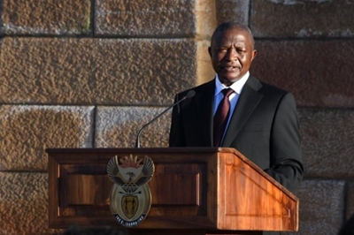 Mabuza asks public to wear black armbands as GBV, Covid-19 mourning period begins